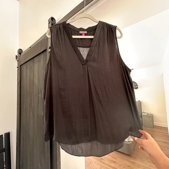 VINCE CAMUTO Ladies Blouse - Picture 3 of 6